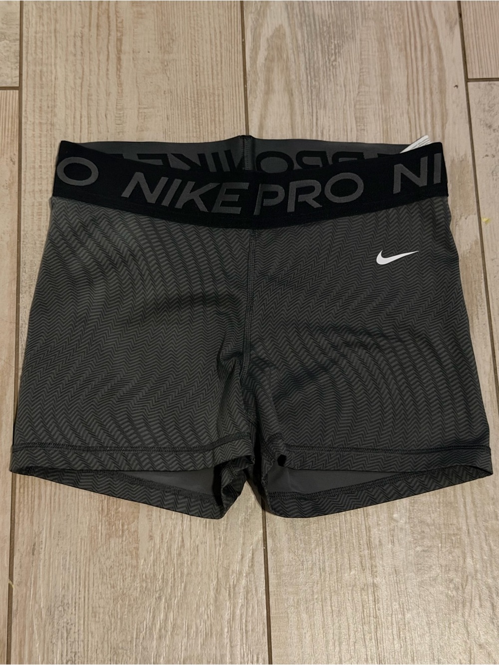 Nike Pro Women's Gray Chevron Performance Shorts